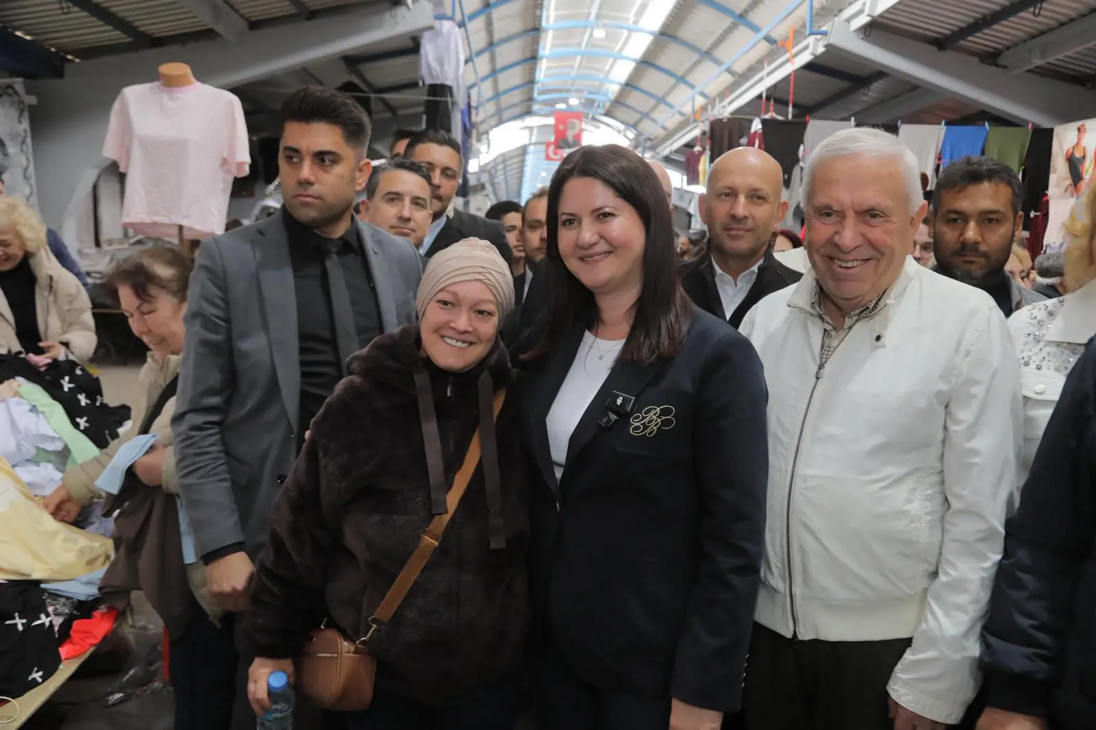 BALKAN PAZARI YENİ YÜZÜYLE HİZMETE BAŞLADI galeri görseli